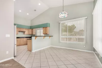 946 W Torrey Pines Boulevard, Casa Grande, AZ 85122 - Photo 10