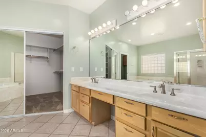 946 W Torrey Pines Boulevard, Casa Grande, AZ 85122 - Photo 16