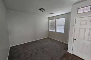 238 N 174th Dr, Goodyear, AZ 85338 - Photo 2