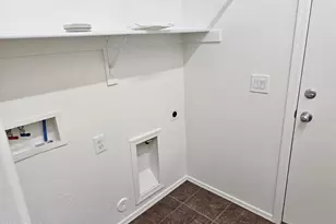 238 N 174th Dr, Goodyear, AZ 85338 - Photo 12