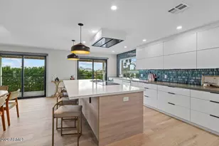 15615 N 8th Pl, Phoenix, AZ 85022 - Photo 12