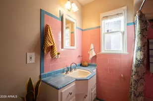 2207 N Edgemere St, Phoenix, AZ 85006 - Photo 22