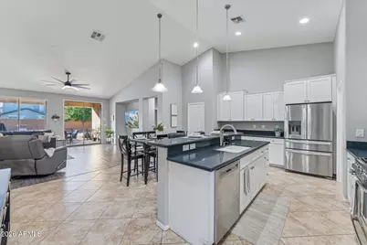 14325 W Banff Lane, Surprise, AZ 85379 - Photo 20