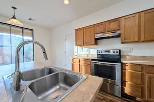 3848 E Pollack St, Phoenix, AZ 85042 - Photo 16