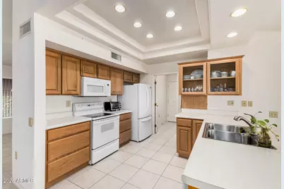 13548 W Whitewood Drive, Sun City West, AZ 85375 - Photo 12