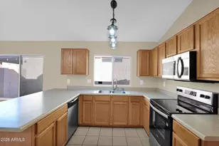 20422 N 30th Pl, Phoenix, AZ 85050 - Photo 6