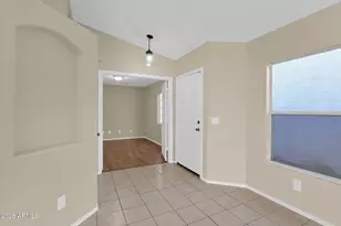 20422 N 30th Pl, Phoenix, AZ 85050 - Photo 8