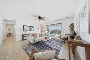 8112 E Monte Vista Rd, Scottsdale, AZ 85257 - Photo 2