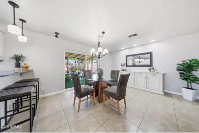 8112 E Monte Vista Road, Scottsdale, AZ 85257 - Photo 8