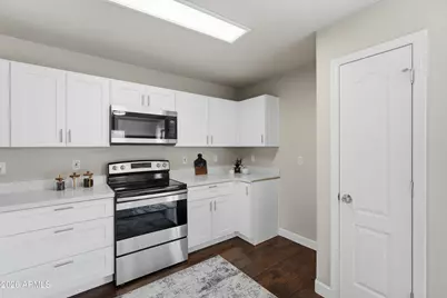 15656 W Acapulco Lane, Surprise, AZ 85379 - Photo 10