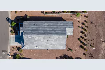 21059 N Evergreen Drive, Maricopa, AZ 85138 - Photo 32