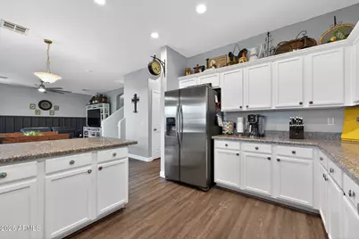 33251 N Double Bar Road, San Tan Valley, AZ 85144 - Photo 12