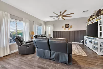 33251 N Double Bar Road, San Tan Valley, AZ 85144 - Photo 8