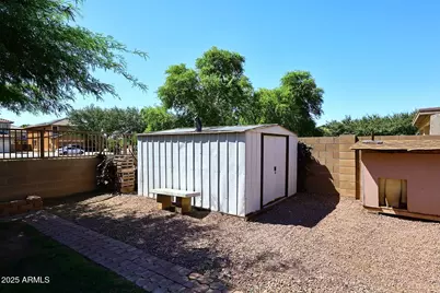 3327 W Leodra Lane, Phoenix, AZ 85041 - Photo 42