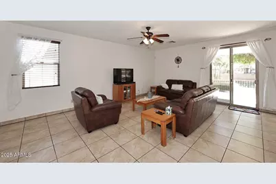 3327 W Leodra Lane, Phoenix, AZ 85041 - Photo 14