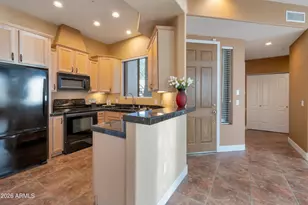 7027 N Scottsdale Rd, Paradise Valley, AZ 85253 - Photo 4