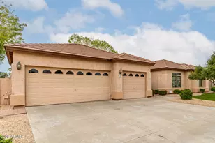 648 S Roanoke St, Gilbert, AZ 85296 - Photo 42