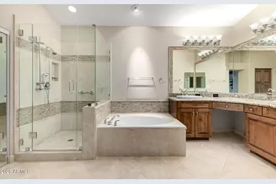 648 S Roanoke Street, Gilbert, AZ 85296 - Photo 22