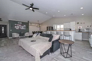 3918 W Calle Lejos, Glendale, AZ 85310 - Photo 6