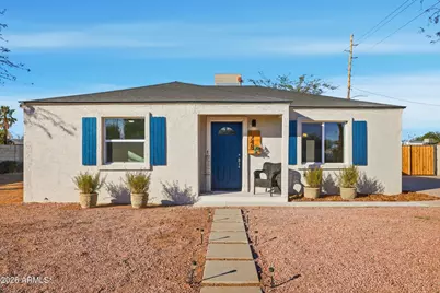 1748 E Monte Vista Road, Phoenix, AZ 85006 - Photo 1