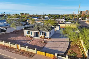 1748 E Monte Vista Rd, Phoenix, AZ 85006 - Photo 32