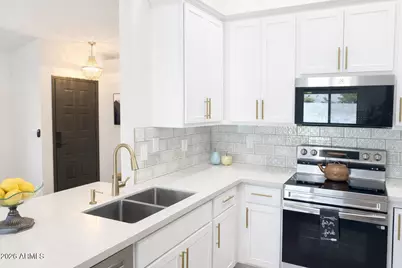 324 S Laveen Drive, Chandler, AZ 85226 - Photo 10