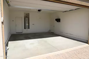 15422 W Windward Ave, Goodyear, AZ 85395 - Photo 38