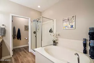 21320 N 56th St, Phoenix, AZ 85054 - Photo 14