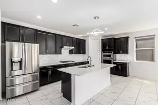 665 E Rojo Way, Gilbert, AZ 85297 - Photo 8