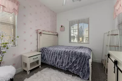 715 E Silver Fox Way, Phoenix, AZ 85048 - Photo 18