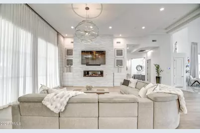 10651 E Cactus Road, Scottsdale, AZ 85259 - Photo 8