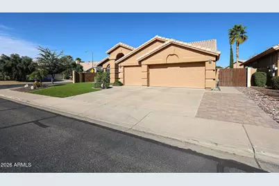 5930 W Louise Drive, Glendale, AZ 85310 - Photo 4