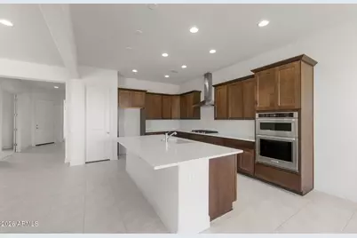 25058 N 170th Drive, Surprise, AZ 85387 - Photo 14