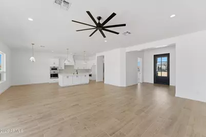 20110 W Minnezona Avenue, Litchfield Park, AZ 85340 - Photo 14
