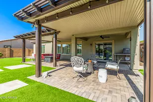 10035 W Patrick Ln, Peoria, AZ 85383 - Photo 24