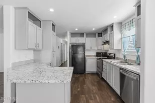 19401 N 7th Street N, Phoenix, AZ 85024 - Photo 2