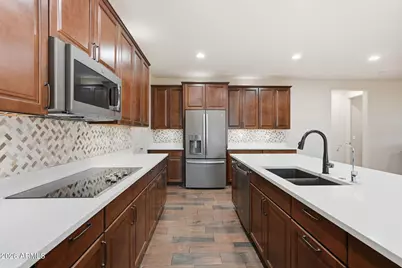 12516 W McLellan Court, Glendale, AZ 85307 - Photo 6