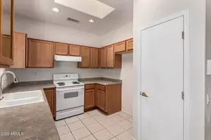 21067 N Sequoia Crest Dr, Surprise, AZ 85387 - Photo 8