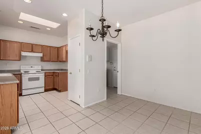 21067 N Sequoia Crest Drive, Surprise, AZ 85387 - Photo 10