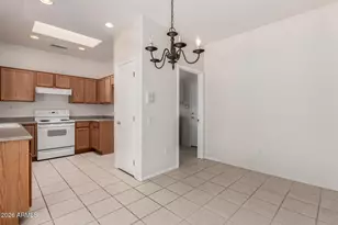 21067 N Sequoia Crest Dr, Surprise, AZ 85387 - Photo 10