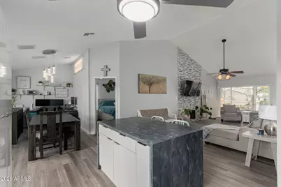 10225 W Minnezona Avenue, Phoenix, AZ 85037 - Photo 14