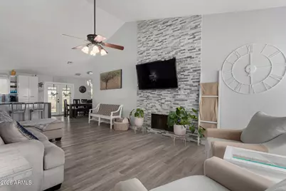 10225 W Minnezona Avenue, Phoenix, AZ 85037 - Photo 10