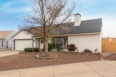 10225 W Minnezona Avenue, Phoenix, AZ 85037 - Photo 4