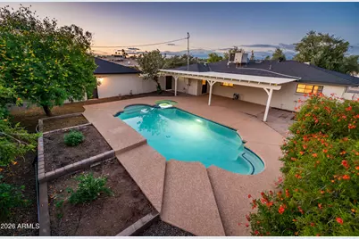 2111 W Solano Drive, Phoenix, AZ 85015 - Photo 22