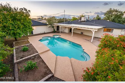 2111 W Solano Drive, Phoenix, AZ 85015 - Photo 4