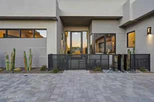 5137 N Ascent Dr, Scottsdale, AZ 85251 - Photo 4