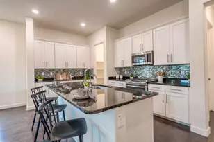 948 E Reliant St, Gilbert, AZ 85298 - Photo 2