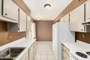 13237 W Aleppo Dr, Sun City West, AZ 85375 - Photo 16