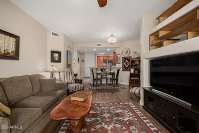 5350 E Deer Valley Drive #2421, Phoenix, AZ 85054 - Photo 4