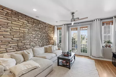 2454 E Roma Avenue, Phoenix, AZ 85016 - Photo 1